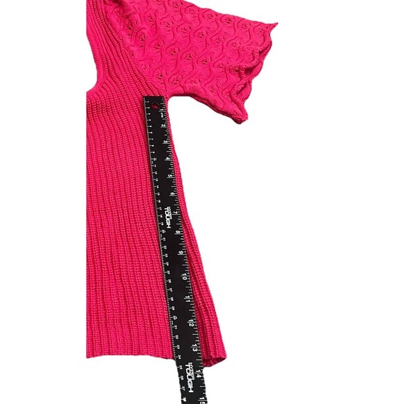 Lulus pink shirt WT505Y Ribbed Crochet Sleeves Scoop Neck shirt NWT small - Picture 2 of 6